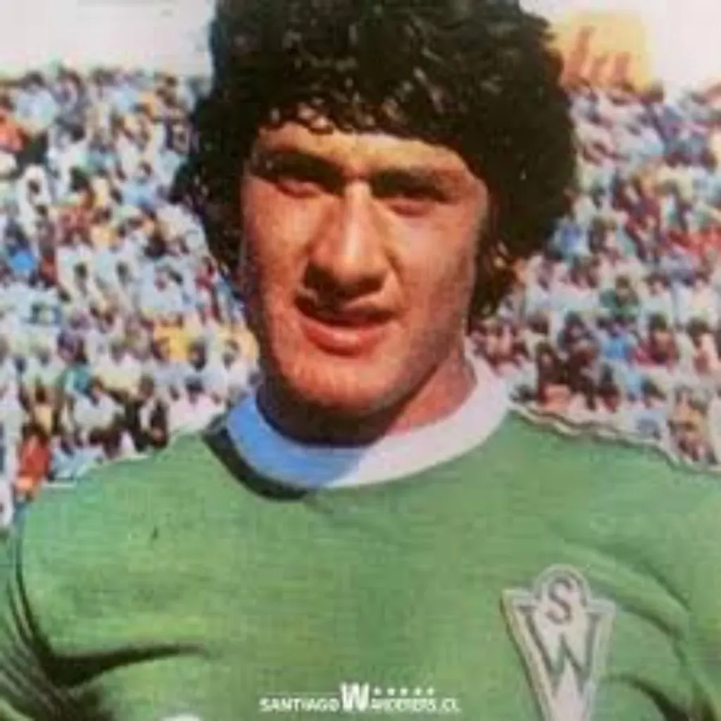 Letelier es hincha de Wanderers y lamenta no haber trabajado ahí tras el retiro