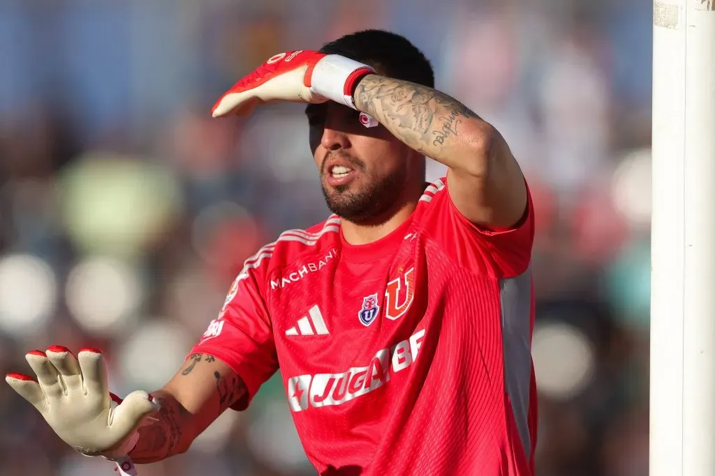 Gabriel Castellón fue criticado por Johnny Herrera, pero también recibió aliento. (Felipe Zanca/Photosport).