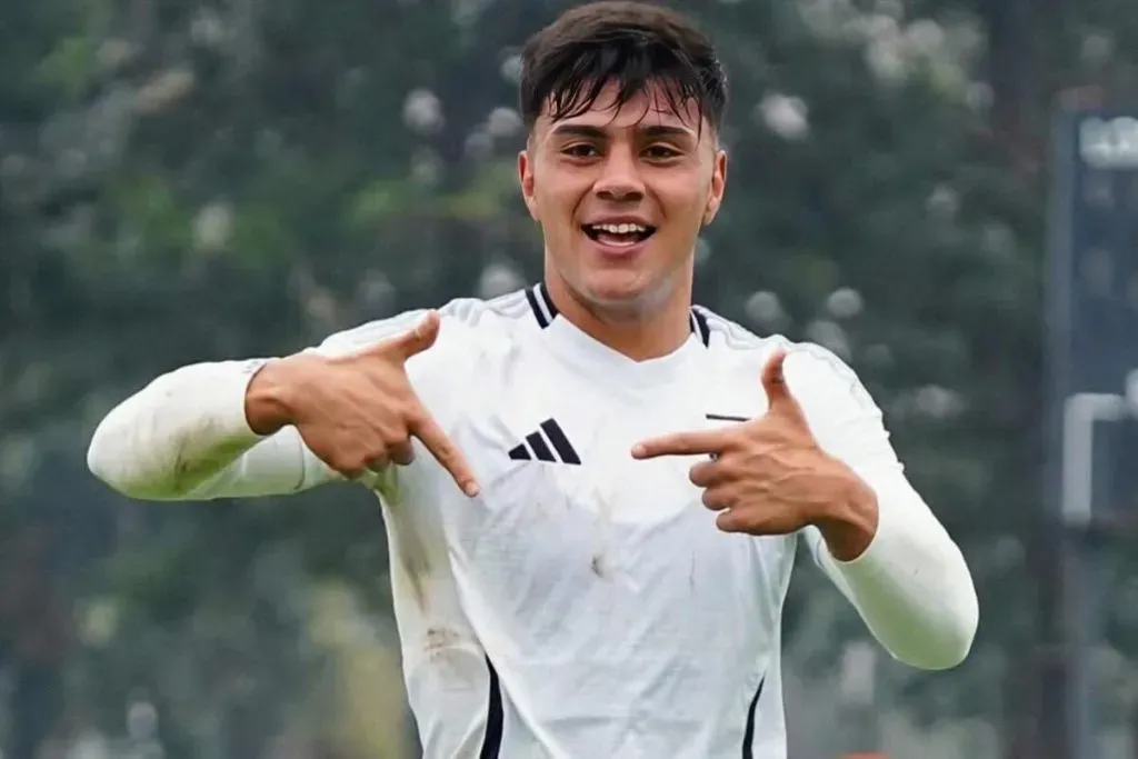 Bruno Torres es uno de los defensores más prometedores que tiene el Cacique en el fútbol formativo. | Foto: Colo Colo.