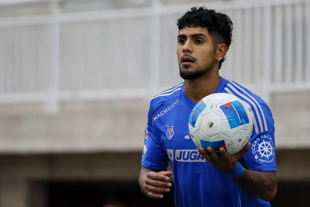 Antonio Díaz en la U de Chile. (Andres Pina/Photosport).