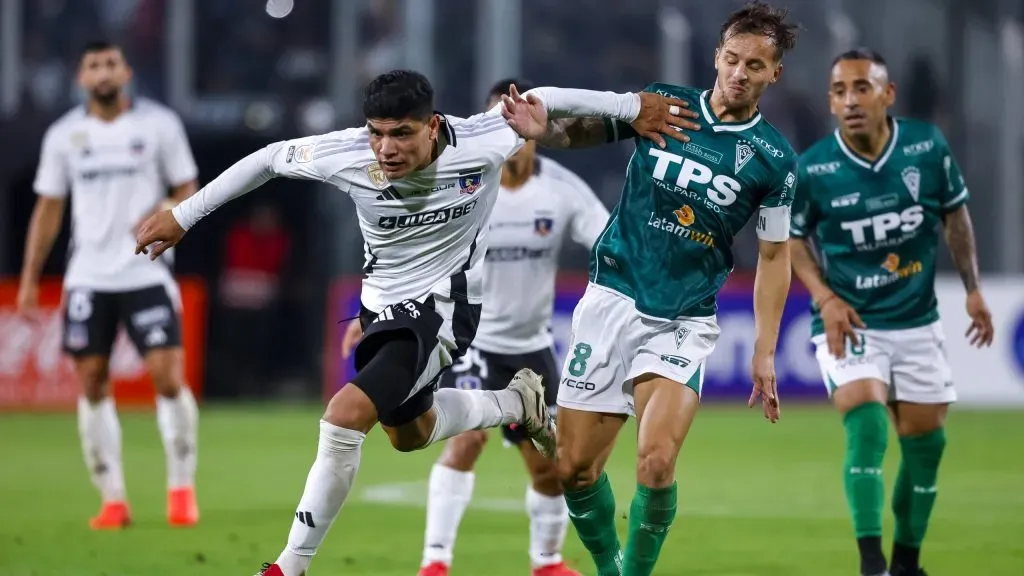 El partido amistoso de Colo Colo ante Real Valladolid saca ronchas en Santiago Wanderers. Foto: Photosport.
