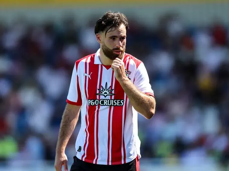 Ben Brereton apunta a recuperar su mejor versión en esta temporada 2025-26. | Foto: Getty Images.