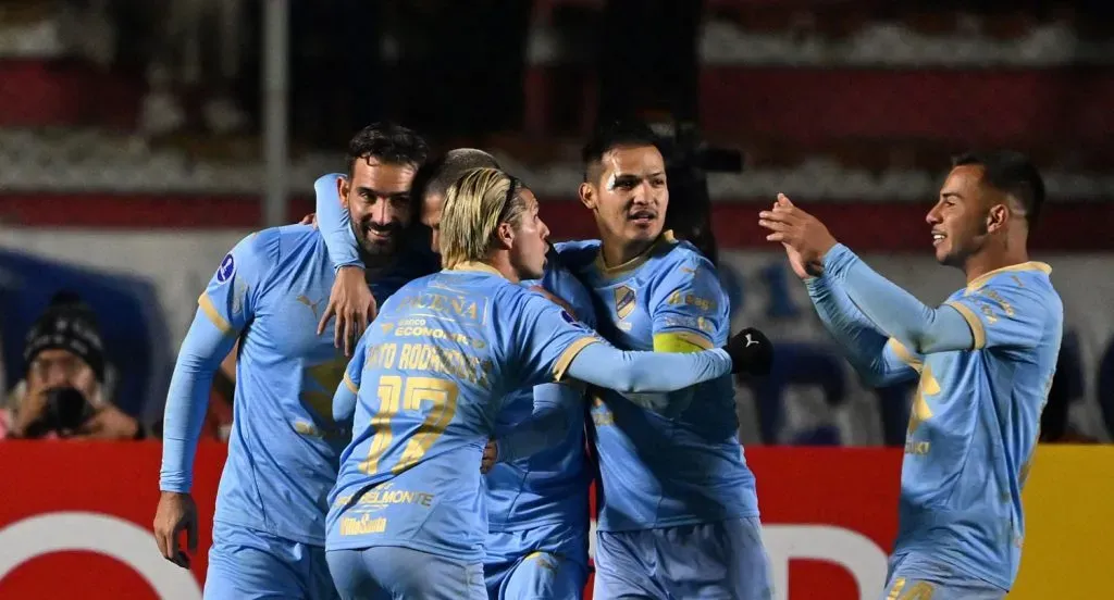 Bolívar le sacó mucha ventaja a Palestino en la ida de Copa Sudamericana.