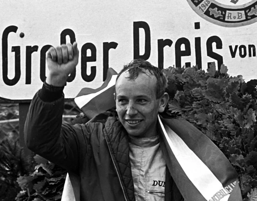 John Surtees gana el GP de México en 1964 (Vavel).