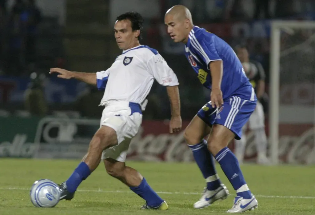 Jaime Riveros fue campeón con Santiago Wanderers y Everton de Viña del Mar. Un talento y una pegada exquisita. (CLAUDIO DIAZ/PHOTOSPORT).