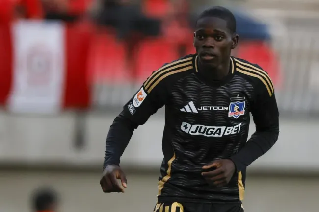 Manley Clerveaux no ha podido debutar con Colo Colo en la Liga de Primera 2025. | Foto: Photosport.