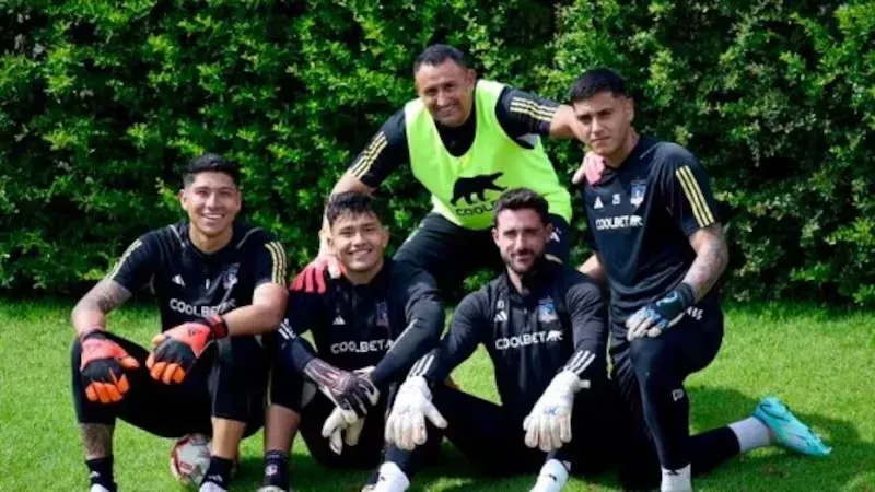 Jorge Martínez estuvo durante cinco años como preparador de arqueros de Colo Colo.