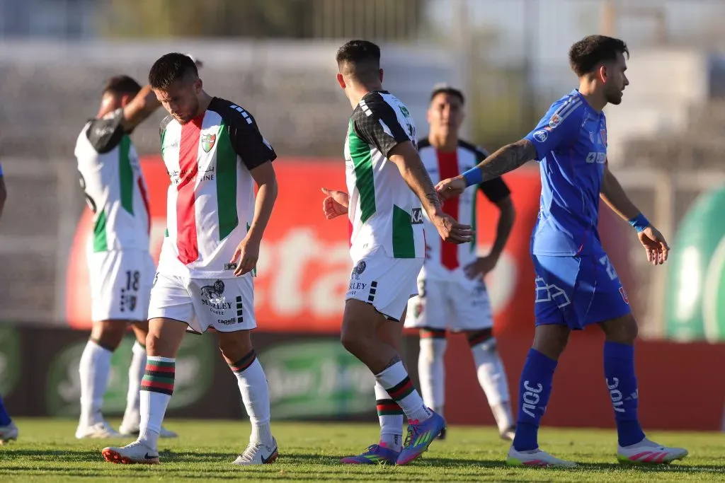 El fútbol chileno ha vivido episodios de sanciones desde la Conmebol por actos de racismo de sus hinchas. Foto: Felipe Zanca/Photosport