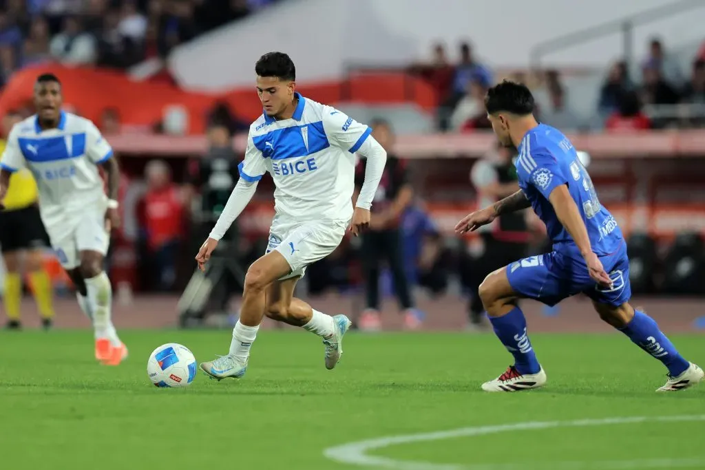 Jader Gentil, otra baja de los Cruzados en el mercado invernal del fútbol chileno. (Javier Torres/Photosport).