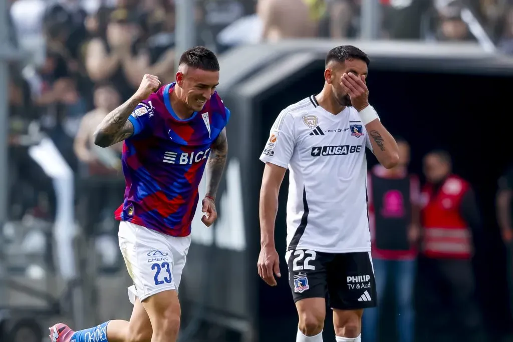 Universidad Católica profundizó la crisis de Colo Colo tras golear en el clásico. Foto: Photosport.