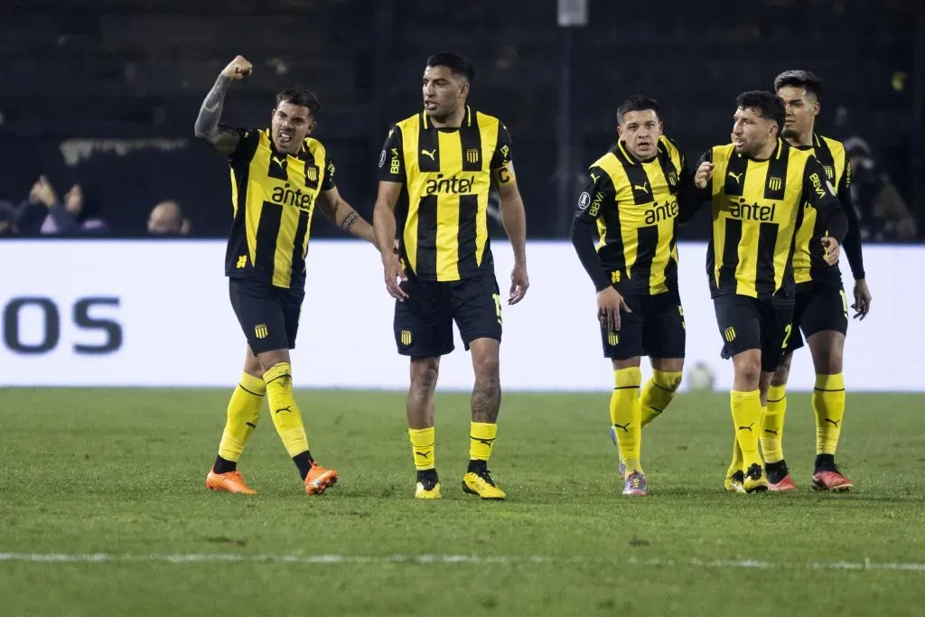 Con un gol solitario de Terans, Peñarol venció a Racing en la ida | Getty Images