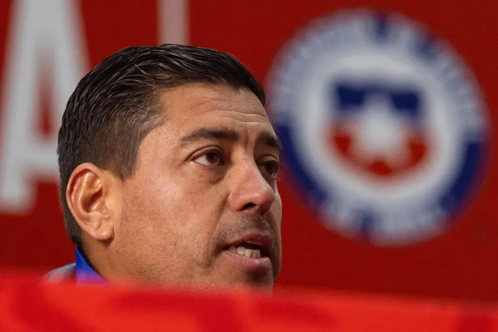 Nico Córdova y la Roja tienen tiempo mientras no se juegue por los puntos: la ausencia de Brayan Cortés.