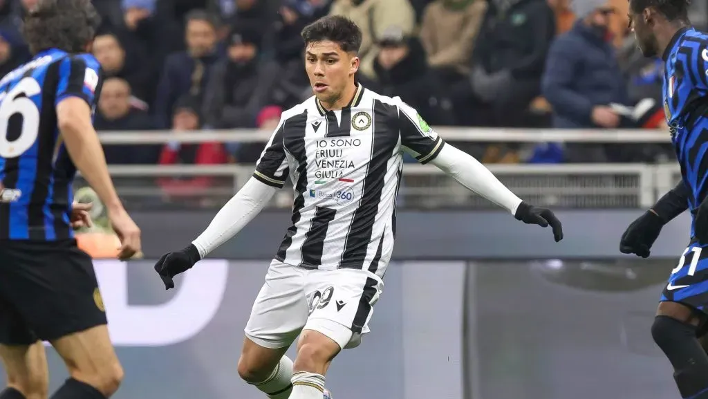 Damián Pizarro tiene más que ilusionados a los dueños del Udinese. Foto: Getty Images.