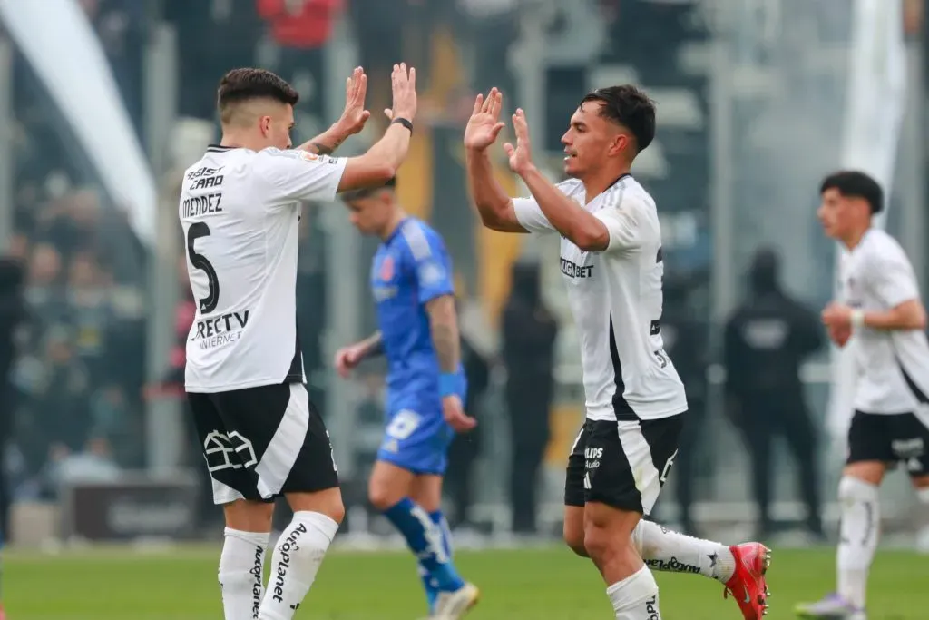 Pizarro anotó en el triunfo de los albos ante la U. (Foto: Javier Vergara/Photosport)