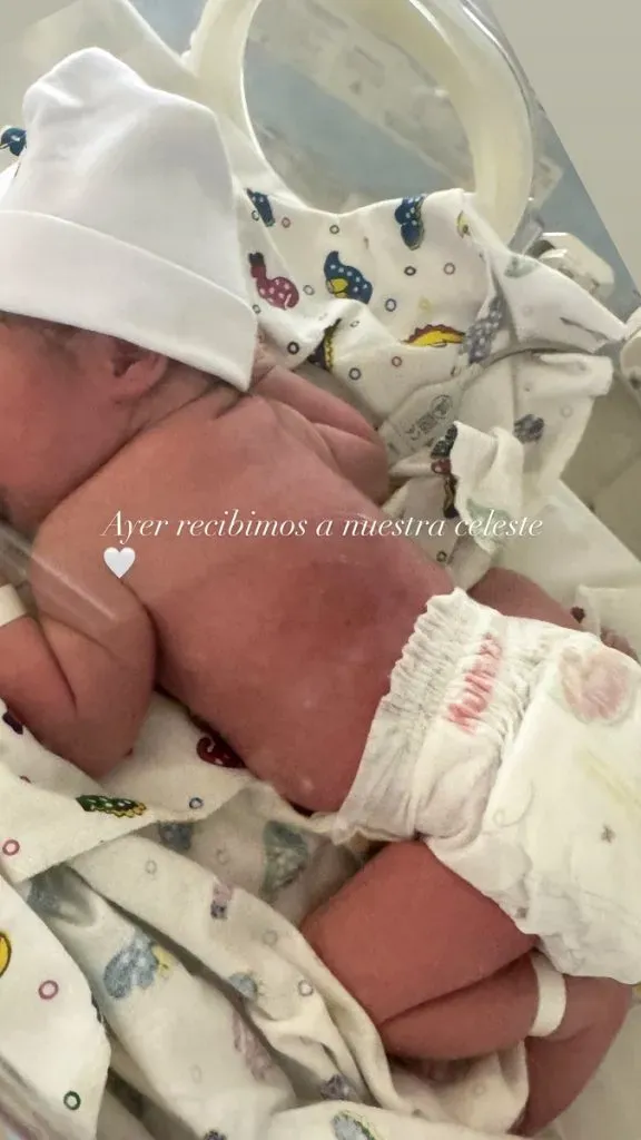 Nació la tercera hija de Nicolás Jarry y Laura Urruticoechea.