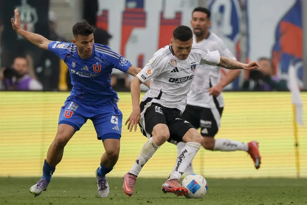 Colo Colo y Universidad de Chile deberían enfrentarse por la Supercopa 2025 el domingo 14 de septiembre en el Estadio Monumental. | Foto: Photosport.