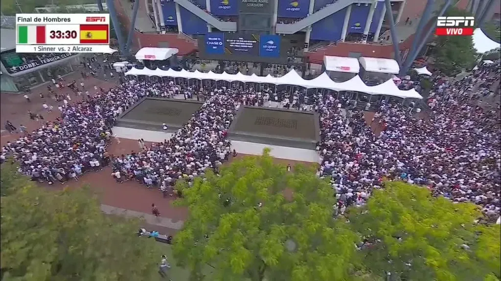 Las aglomeraciones en los alrededores del complejo donde se disputa la final del US Open. Foto: ESPN.