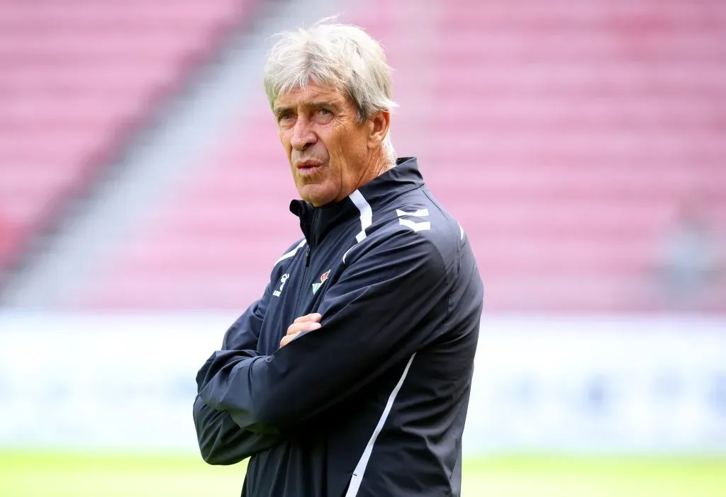 Manuel Pellegrini tiene estancada su negociación para renovar. (Ed Sykes/Getty Images).