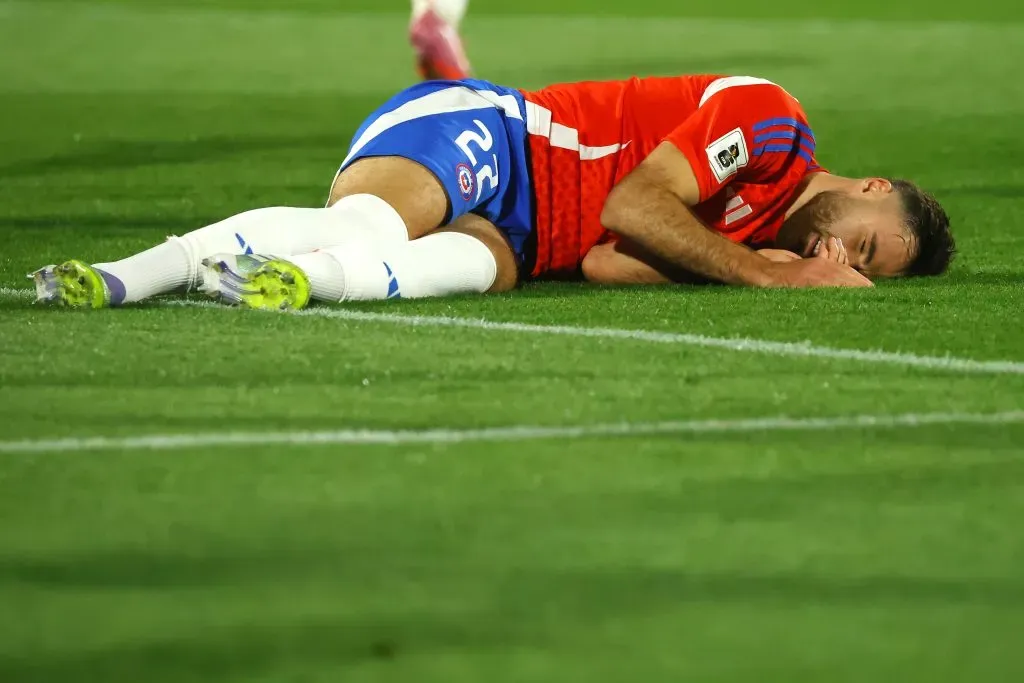 Ben Brereton sufrió en el empate de Chile ante Uruguay. Foto: Jonnathan Oyarzun/Photosport
