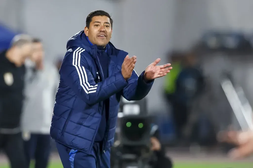Claudio Borghi quiere que Nicolás Córdova se mantenga como entrenador de la selección chilena adulta. | Foto: Photosport.