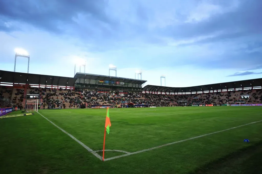 El polémico estadio Municipal de El Alto. (Photo by Buda Mendes/Getty Images)