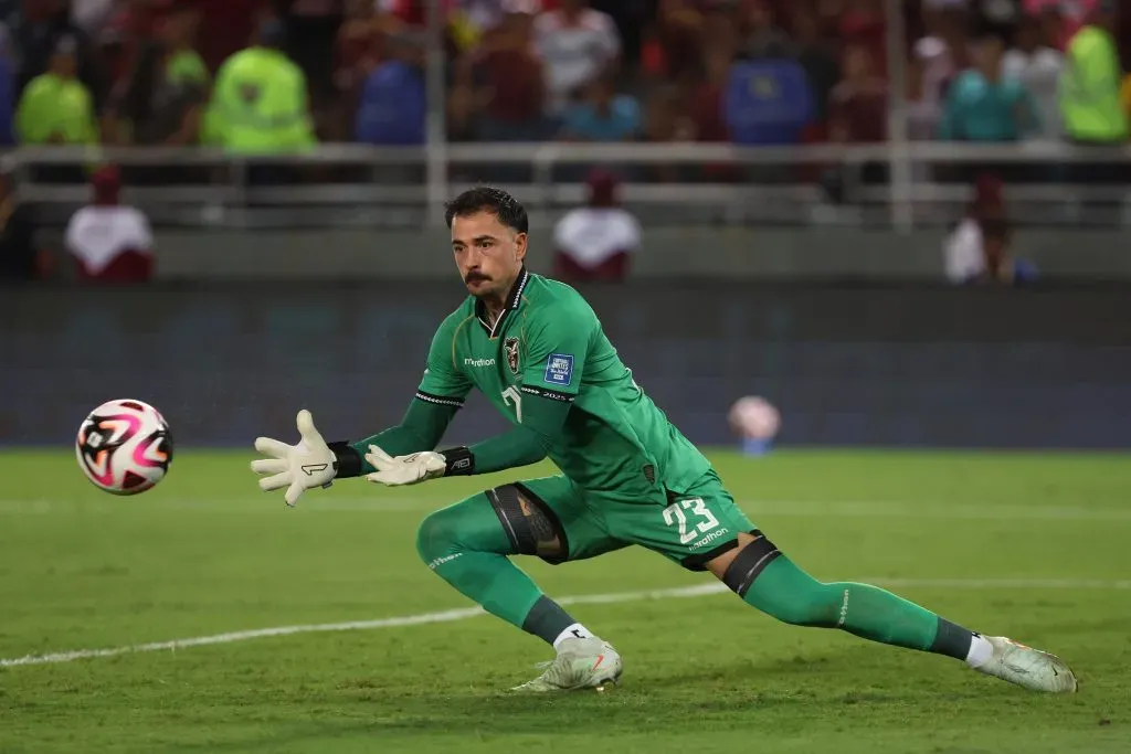 Guillermo Viscarra jugando por Bolivia. (Photo by Edilzon Gamez/Getty Images)