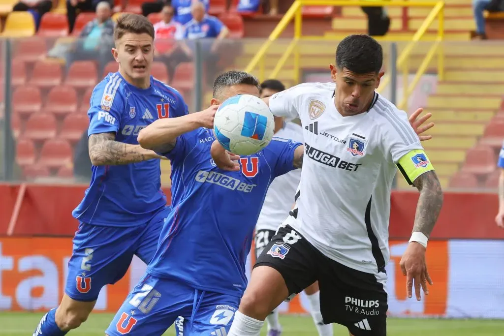 Esteban Pavez ante la U. Foto: Jonnathan Oyarzun/Photosport
