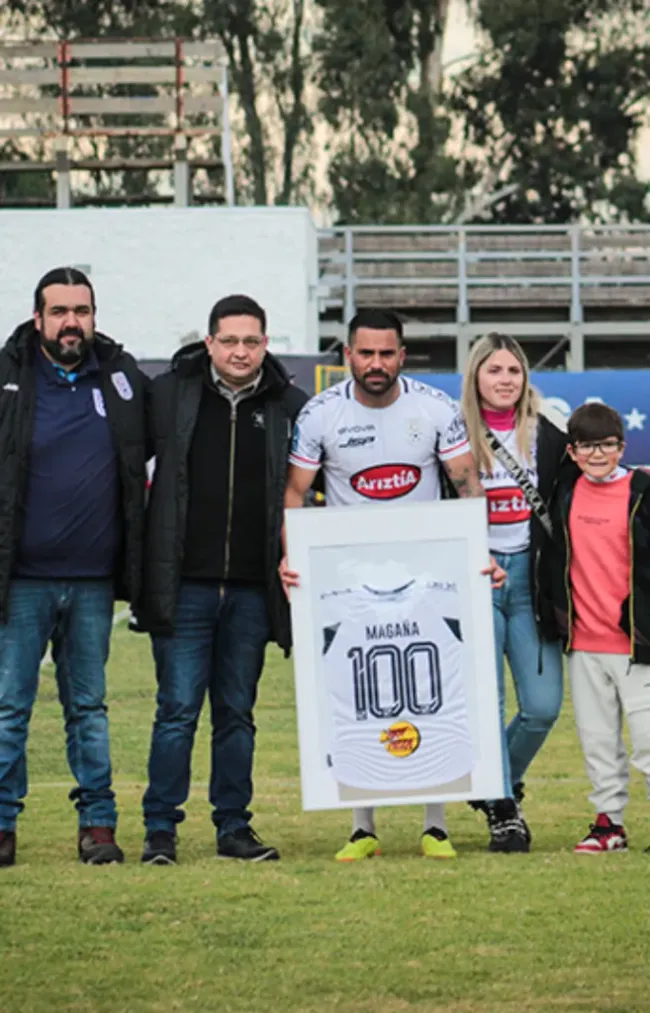 Cristian Magaña se ha convertido en un emblema de Deportes Melipilla y el fútbol chileno. Foto: Deportes Melipilla.