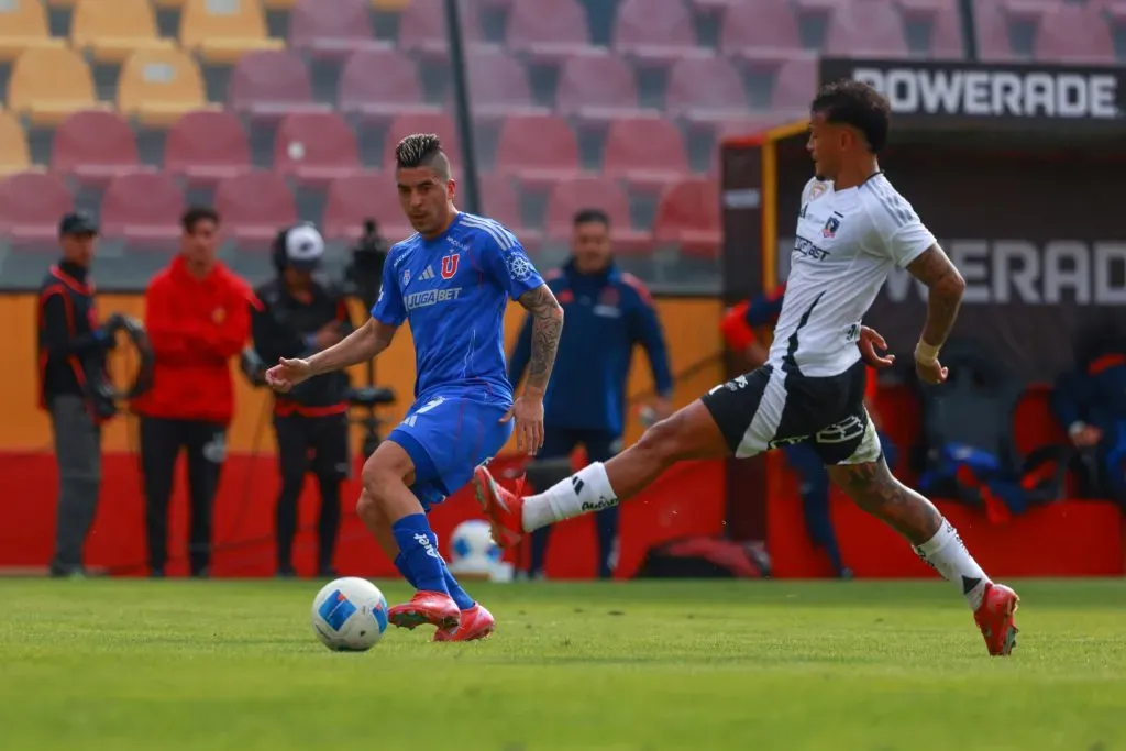 Leandro Fernández no lo pasa bien en la U. Imagen: Photosport