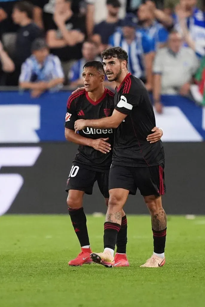 Alexis celebró con su amigo Gabriel Suazo | Getty Images