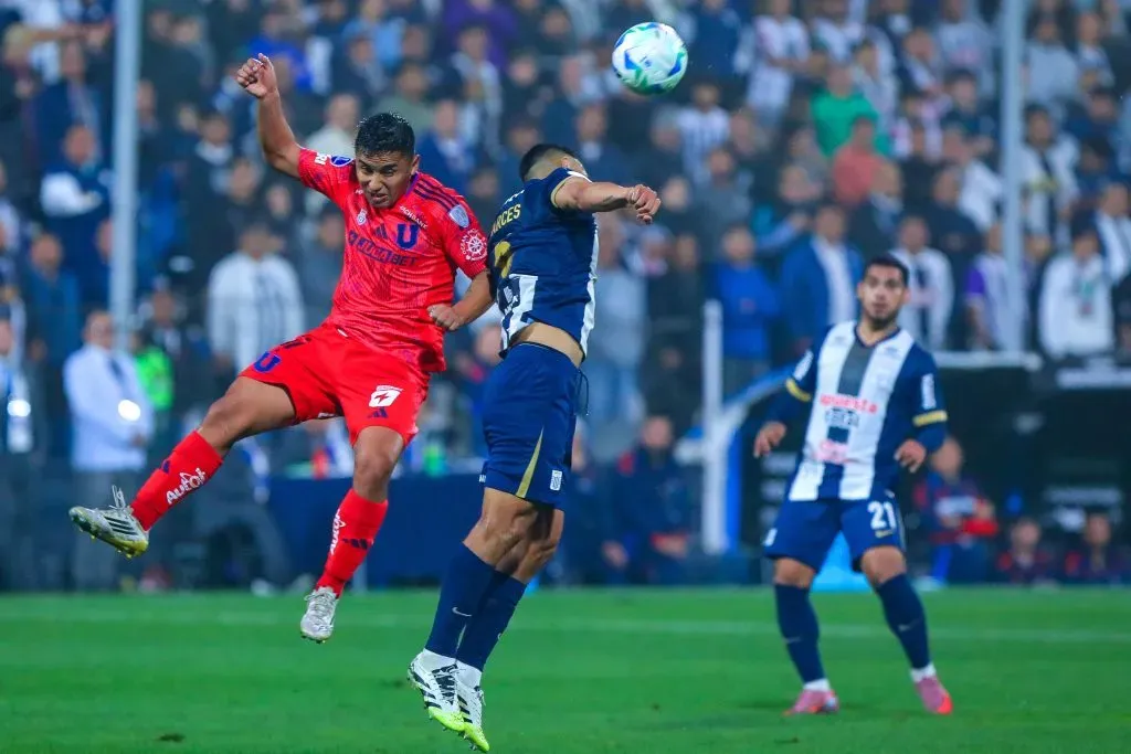 La U y Alianza buscan las semifinales. Foto: Joel Alonzo/Photosport