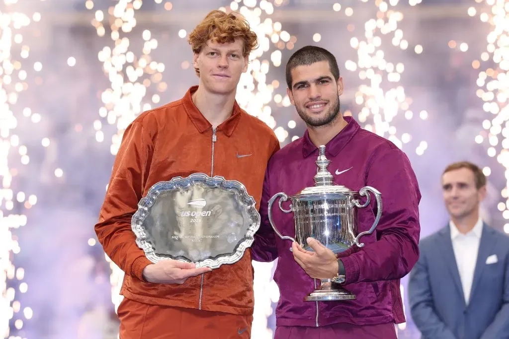 Sinner y Alcaraz tras la final del US Open. (Photo by Clive Brunskill/Getty Images)