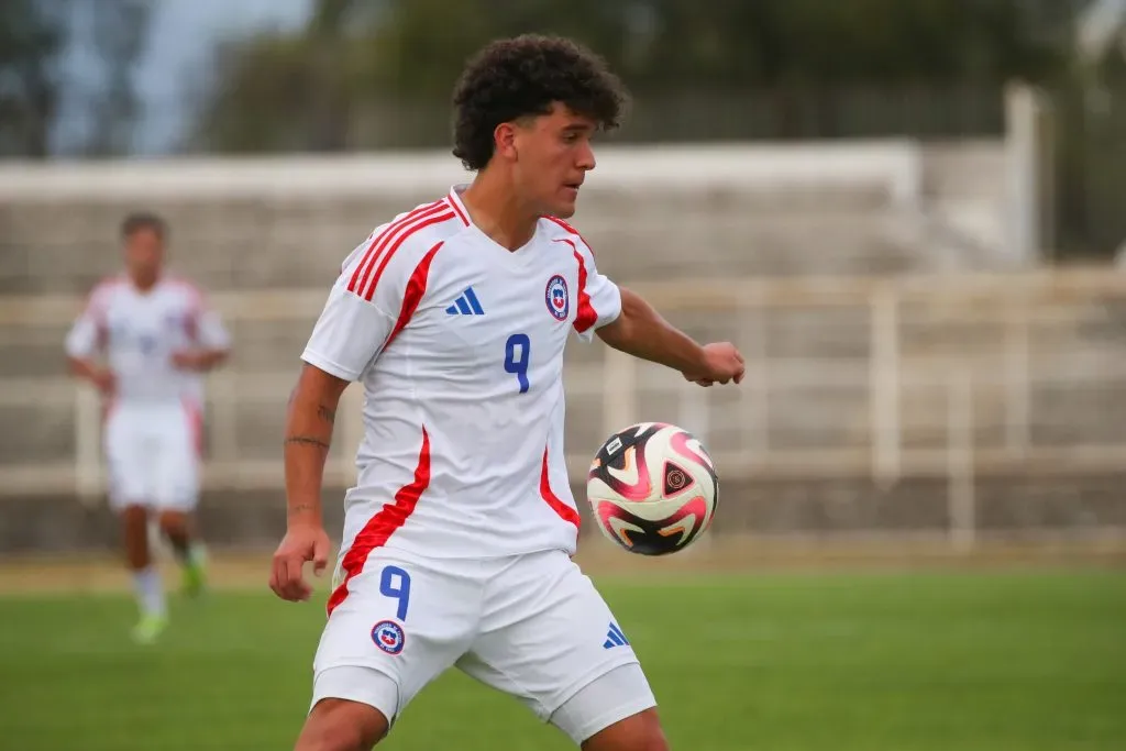 Favian Loyola habló de su marginación del Mundial Sub 20. (Jonnathan Oyarzun/Photosport).