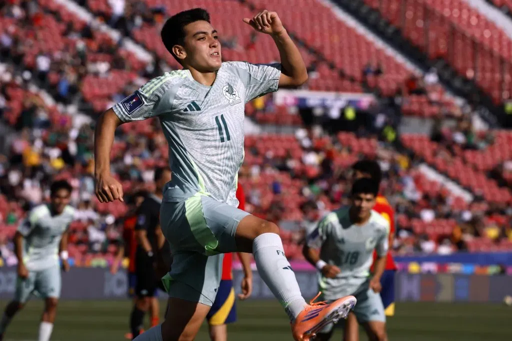 Gilberto Mora celebra una de las tres conquistas que lleva en el Mundial Sub 20. (Andres Pina/Photosport).