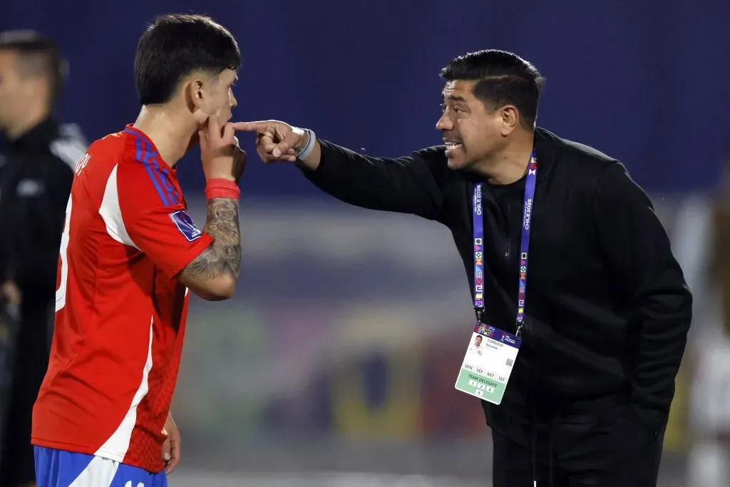 Nicolás Córdova no ha mostrado el mejor de los rendimientos en la selección chilena Sub 20. | Foto: Photosport.