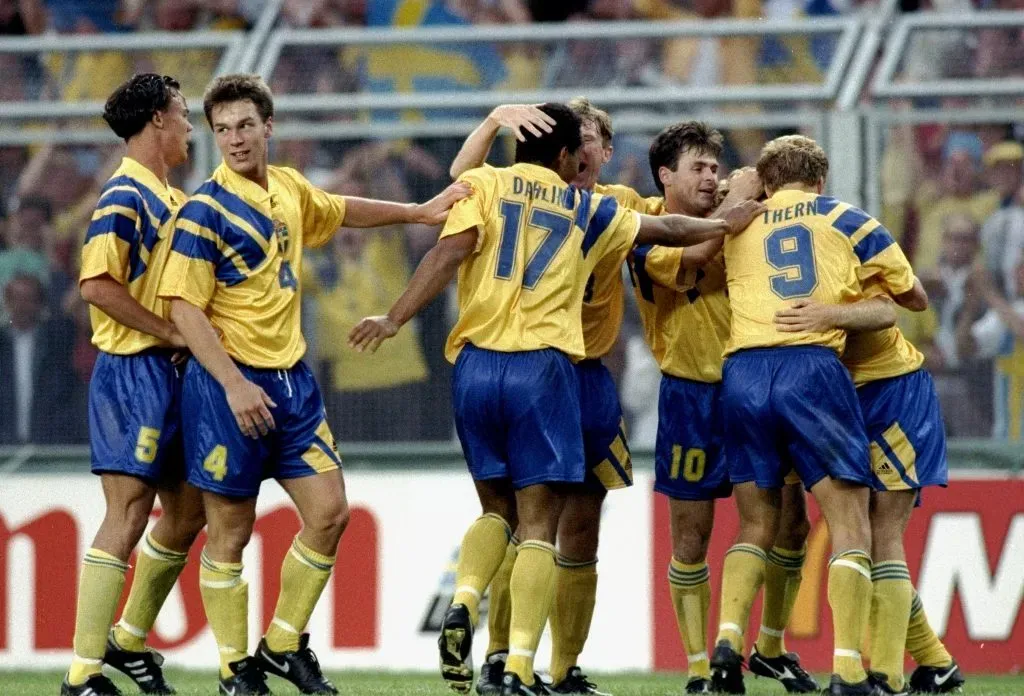 El exdelantero de la selección de Suecia reveló los motivos de su retiro. /Allsport