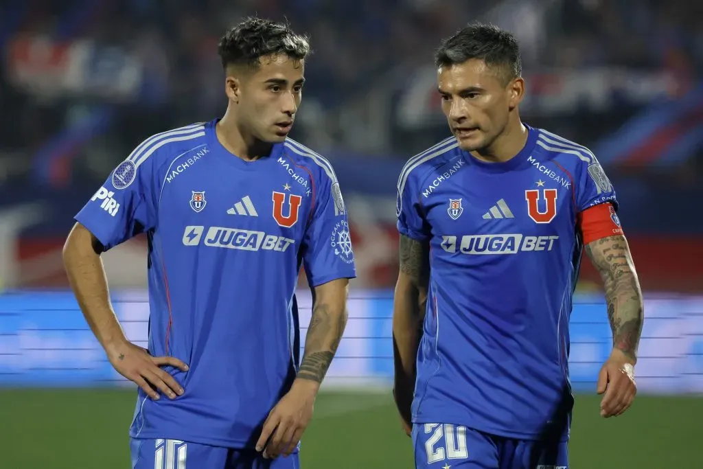 Assadi es figura junto con Charles Aránguiz en U. de Chile. Imagen: Photosport