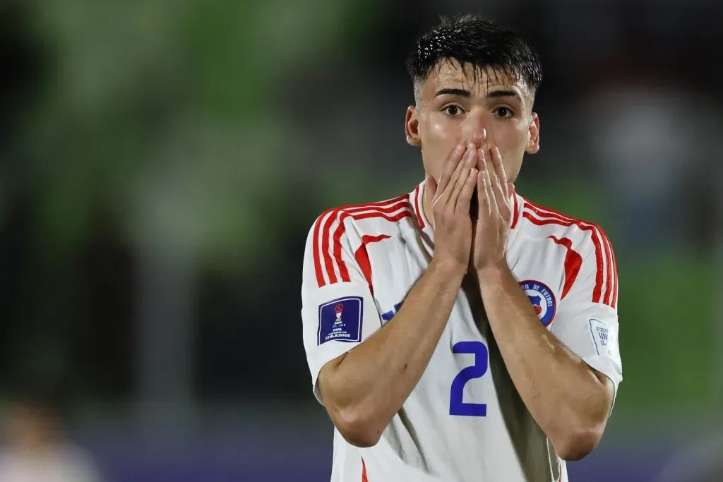 Ian Garguez, un bastión indiscutido en la Roja. (Andres Pina/Photosport).