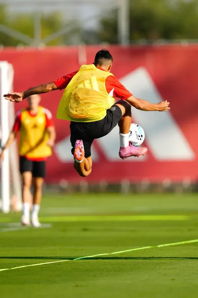 Alexis Sánchez en el entrenamiento de Sevilla. Foto: Sevilla