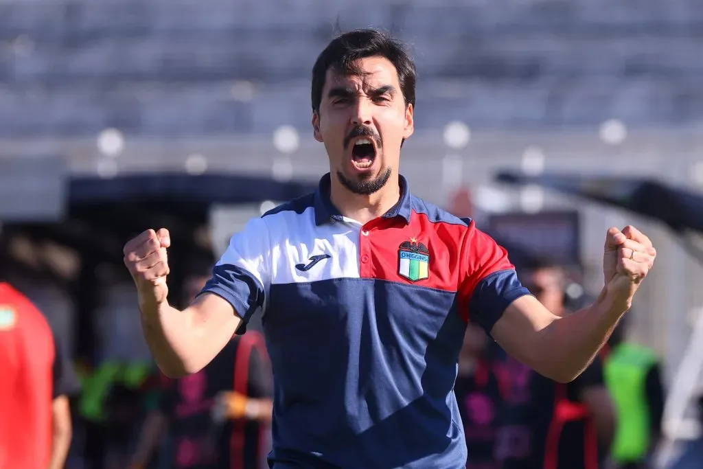 Francisco Meneghini empieza a sonar en la U. Foto: Jonnathan Oyarzun/Photosport