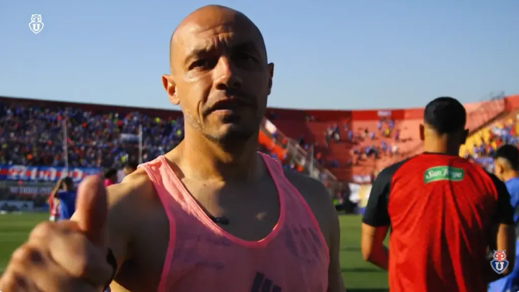 Marcelo Díaz impactó a sus compañeros en el camarín de la U. Foto U  de Chile.