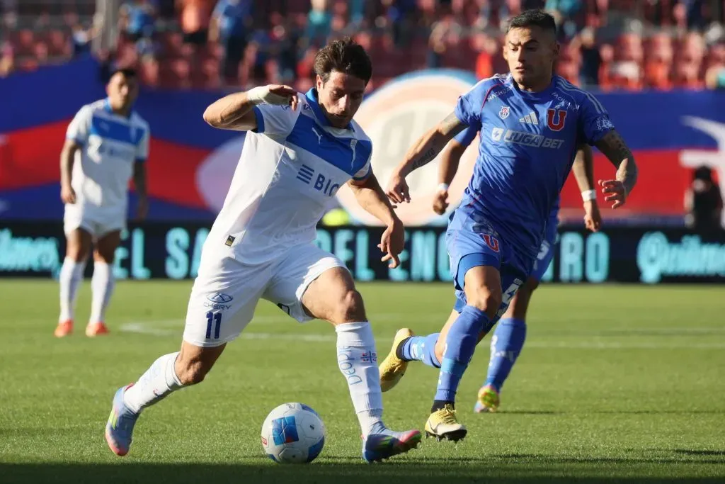Católica y la U de Chile jugarán este domingo en el Claro Arena