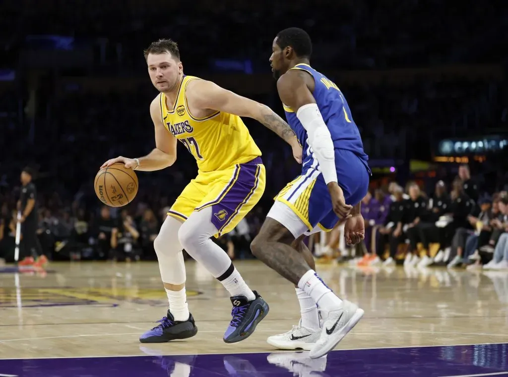 Los fans de los Lakers podrán disfrutar de los partidos del equipo a través de su suscripción.