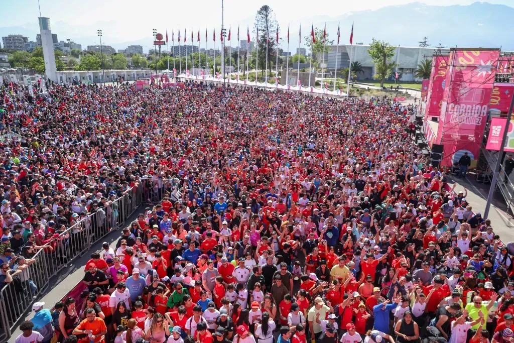 Mucha gente se congregó en el Estadio Nacional