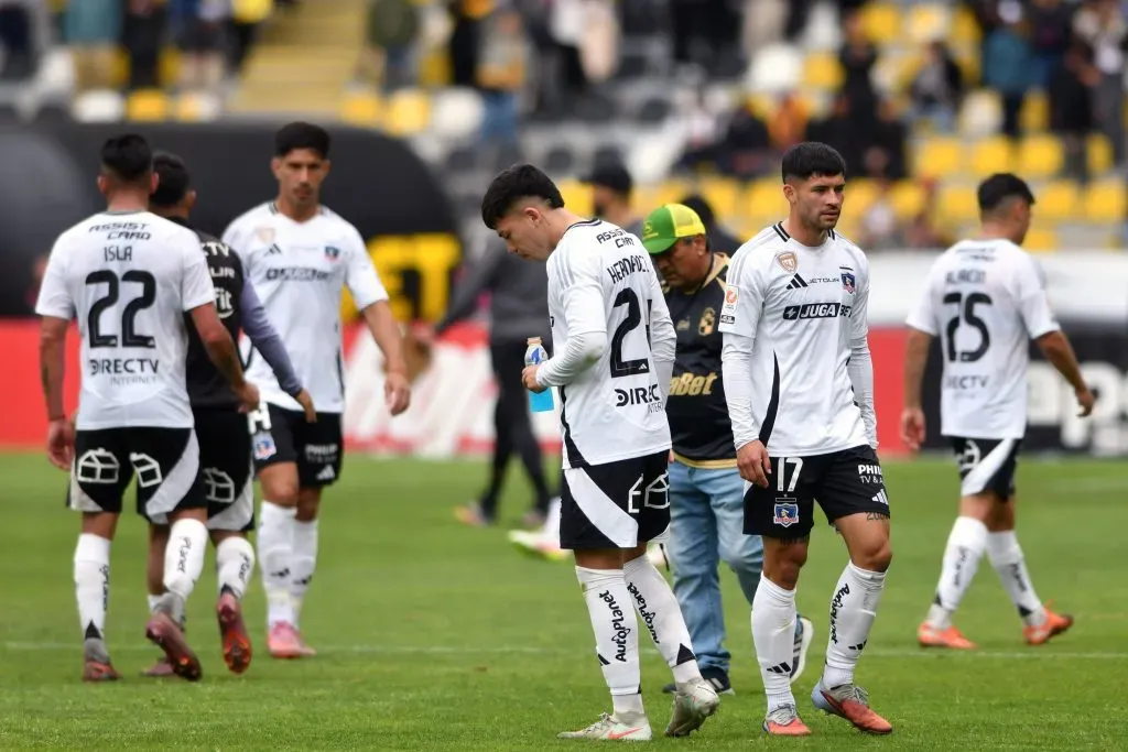 Colo Colo viene de caer con Coquimbo Unido y tira todo a la parrilla en su formación contra Limache. Foto: Photosport.