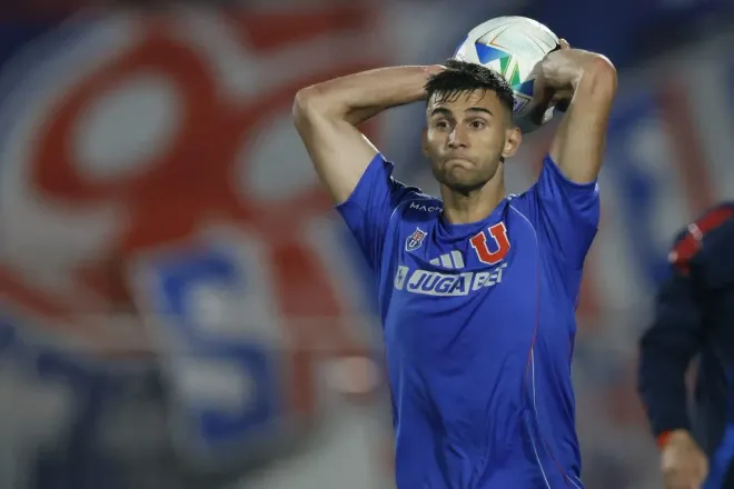 Felipe Salomoni reforzó la banda izquierda de la U, donde además de él y el Tucu Sepúlveda esta Antonio Díaz. (Andres Pina/Photosport).