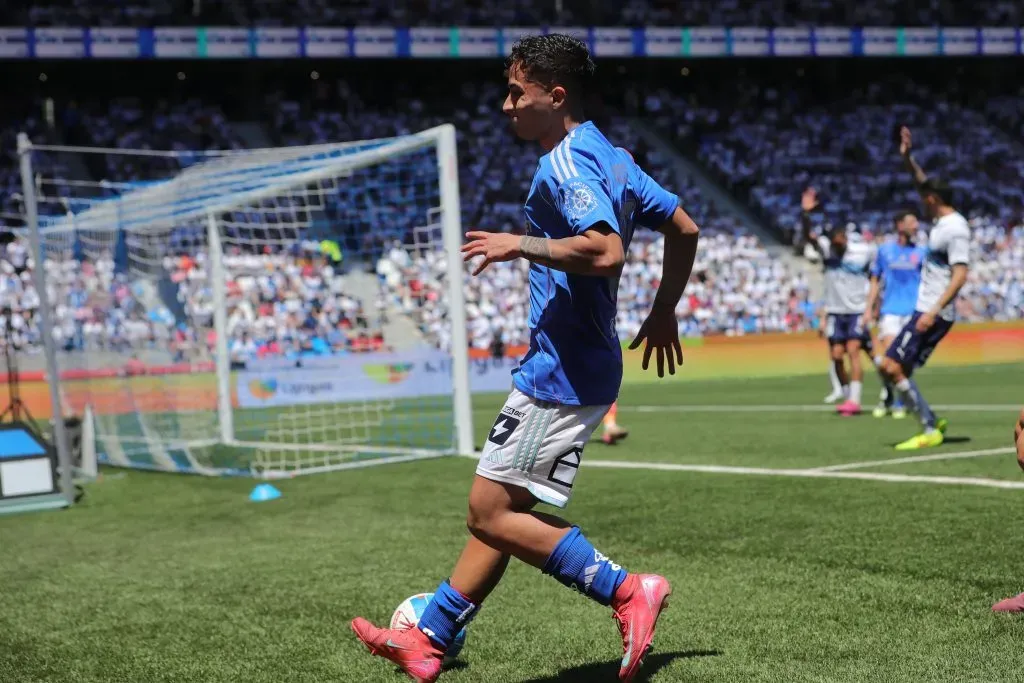 Lucas Assadi ya había sentido el pinchazo en el Claro Arena. (Felipe Zanca/Photosport).