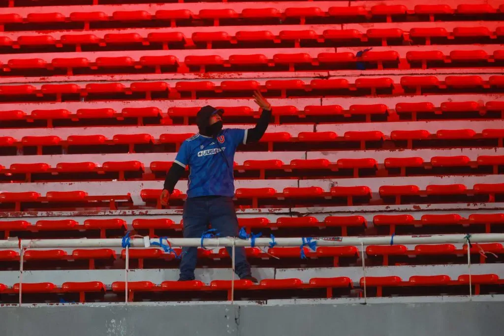 Las escenas de los incidentes en Buenos Aires. Foto: Javier Vergara/Photosport