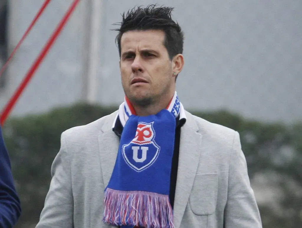 Rivarola no perdona a la UC por negarse a postergar el Clásico Universitario, justo en medio de las semifinales de Copa Sudamericana de la U.