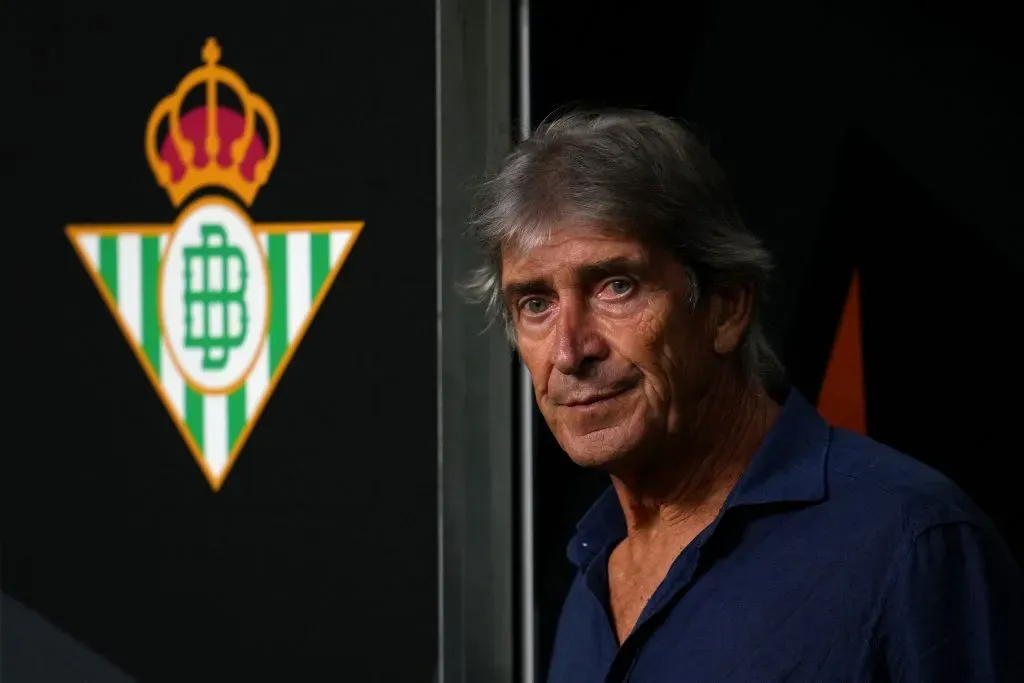 Pellegrini sabe que tiene mucha acción por delante con el Betis hasta enero. (Aitor Alcalde/Getty Images).